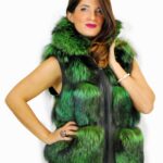 44 Light green fox fur coat with glossy skin Fuchspelz pelliccia volpe лисица fourrure renard