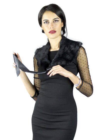 Collo lapin con laccio in raso nero Pelzkragen col fourrure 毛領 ворот шерсти fur collar