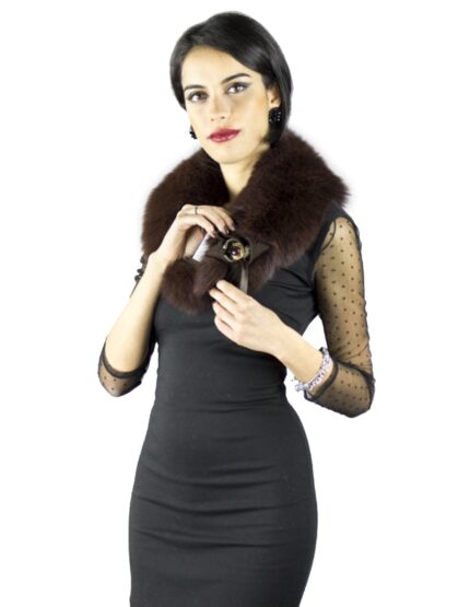 Collo in volpe con spilla removibile con fiocco e pon pon Pelzkragen col fourrure 毛領 ворот шерсти fur collar