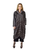 44 Cappotto di visone pelle intera e orizzontale blue iris fourrure de vison mink fur Nerz