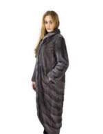 44 Cappotto di visone pelle intera e orizzontale blue iris fourrure de vison mink fur Nerz