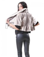 44 Pelliccia donna visone pelle intera mantellina colore silver blue collo bavero