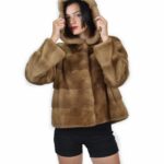 44 Giacca colore redglow pelliccia visone pelle intera orizzontale 61 centimetri cappuccio