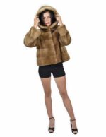 46 Giacca colore redglow pelliccia visone pelle intera orizzontale 61 centimetri cappuccio