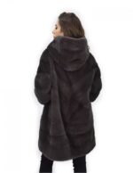 Кофейное пальто 46 горизонтальная норка и поперечный меховой капюшон 88 см — изображение 6