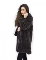 Кофейное пальто 46 горизонтальная норка и поперечный меховой капюшон 88 см — изображение 3