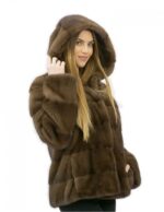 Pelzjacke 54 Nerz horizontal mit brauner Kapuze 62 Zentimeter lange Außentaschen – Bild 4