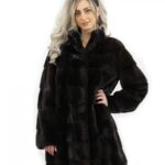 Cappotto con cappuccio mogano lungo 90 cm taglia 44 pelliccia di visone orizzontale tasche esterne