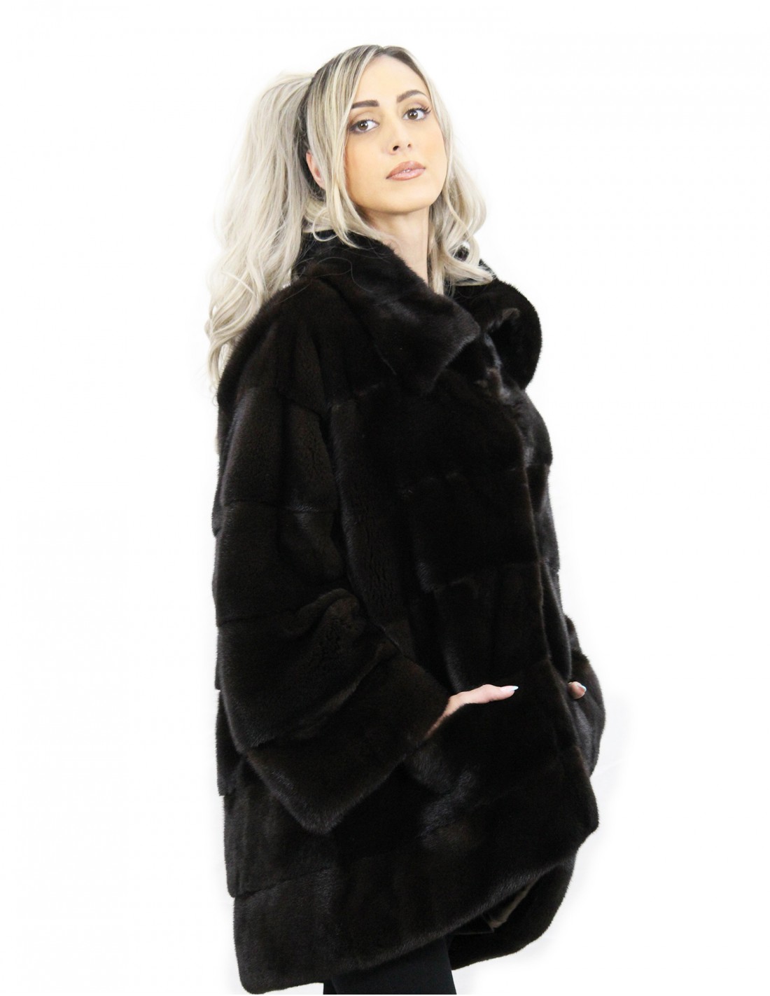 Fur jacket size 48 mahogany horizontal mink fur Italian collar dropped and external pockets - Image 4