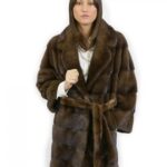 Cappotto pelliccia lungo 90 cm taglia 42 visone con cintura in pelliccia esterna e collo bavero