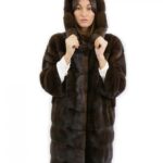 Cappotto pelliccia lungo 92 cm taglia 50 visone con cappuccio manica 3/4 e tasche esterne