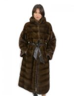 Cappotto 120 centimetri demi 50 con cintura pelle pelliccia visone con manica lunga orizzontale collo pistagna