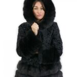 Persische Pelzjacke mit Fuchseinsätzen in Größe 50 Bänder mit Kapuze und langen Ärmeln