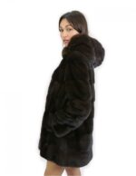 80 см длина красное дерево капюшон куртка размер 48 горизонтальный норковый мех с кожаным ремнем внешние карманы — изображение 3