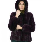 Pelliccia visone orizzontale 42 bordeaux con elastico sui polsi cappuccio tasche esterne