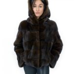 Giacca corta in pelliccia mogano di visone orizzontale 44 manica lunga cappuccio tasche esterne
