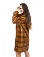 Fur coat 52 mink gold 91 cm horizontal with pistachio external pockets - Image 4