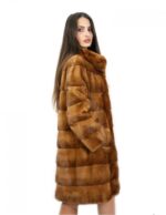 Fur coat 56 mink gold 91 cm horizontal with pistachio external pockets - Image 3
