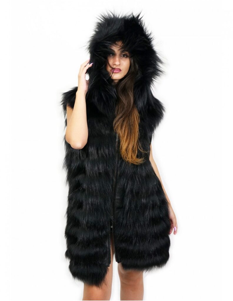 Black fox vest size 54 zip closure hood external pockets side zips