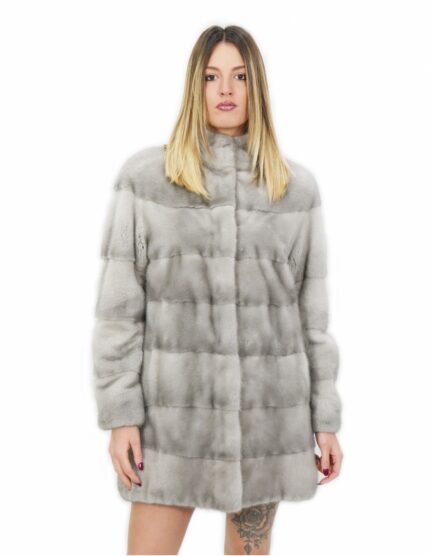 Cappottino zaffiro in visone orizzontale con pistagna 50 lungo 80 centimetri con coulisse vita