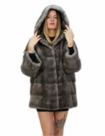 Cappottino 48 lungo 76 centimetri blu iris in visone orizzontale con cappuccio con tasche esterne