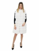 Лис и персидский жилет 48 оптический белый с кожаным ремнем с шипами и внешними карманами — изображение 5