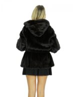 Nerzmantel mit Lederverarbeitung mit Schmuckknopf am Hals 46 Sekunden Leben – Bild 6