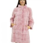 Cappotto lungo 94 cm in pelliccia di visone rosa con collo pistagna maniche lunghe lavorazione orizzontale