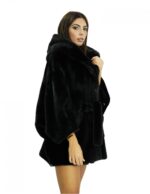 Nero mantella 48/54 visone con lavorazione trasversale a pelle intera con cappuccio e cintura in vita