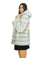 Long-sleeved sapphire 44 sapphire mink jacket with hood and side pockets - Image 3