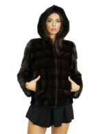 Giacca 42 lunga 66 cm pelliccia di visone mogano con lavorazione orizzontale a manica lunga con cappuccio