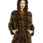 Cappotto pelliccia di visone demi 48 lavorazione orizzontale maniche lunghe cappuccio foderato in pelliccia visone