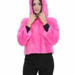 Giacca 42 pelliccia visone fucsia corta in lavorazione orizzontale a pelli intere maniche 3/4 con chiusura ganci