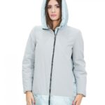 Piumino celeste 52 con stoffa sul davanti e sulle maniche lunghe cappuccio zip