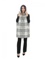 Двусторонний жилет без рукавов 52 серого цвета в клетку с одной стороны и пуховик с другой стороны с капюшоном и молнией — изображение 5