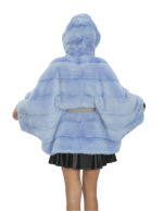 Светло-голубая накидка с капюшоном 48/54 Мех Норка Горизонтальный мех с капюшоном на подкладке — изображение 6