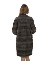 Studio B Nerzmantel 42 Pelz lang 98 cm mit Stoffkapuzenkragen und Fellbesatz auseinander – Bild 7