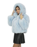 Поперечная куртка из меха лисы 42 с длинными рукавами и светло-голубым капюшоном с застежкой-молнией — изображение 3