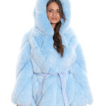 Giacca in volpe trasversale 48 celeste cappuccio pelliccia donna con cintura a maniche lunghe
