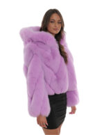42 transversal fox fur jacket with long sleeve and fuchsia hood with zip closure - Image 4
