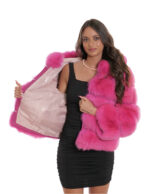 Horizontale Fuchspelzjacke 44 3/4 Ärmel und fuchsiafarbene Kapuze mit Hakenverschluss – Bild 7