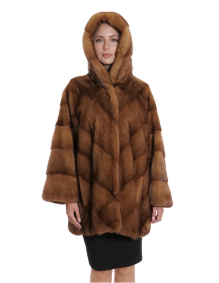 Mantella oro biondo visone 48/54 con lavorazione a V a pelle intera con cappuccio