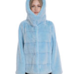 Giacche azzurro acquamarina orizzontale 44 maniche pelle intera fodera argento cappuccio visone pelliccia