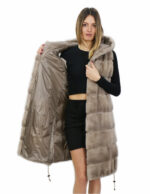 Gilet 94 cm silverblue visone orizzontale e rex 52 pelliccia cappuccio coulisse