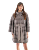 Cappotto visone orizzontale campana con maniche tre quarti 44 blue iris collo pistagna cintura