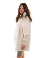 Damen weißer Mantel und Daunenjacke aus 46er Wolle mit Reißverschluss abnehmbare Armstulpen aus Wolle mit Reißverschluss – Bild 4