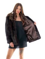 50 horizontale und vertikale Mahagoni-Nerzfelle mit Kapuze und Schlitzen an der Unterseite der langen Ärmel – Bild 6