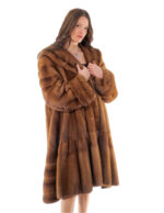 Cappotto 110 cm demi buff 58 modello campana visone orizzontale e verticale collo tondo risvolto maniche