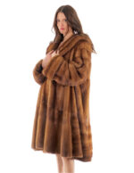 Cappotto 110 cm demi buff 58 modello campana visone orizzontale e verticale collo tondo risvolto maniche