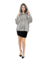 Поперечная шуба из норкового серого сапфира 46 с рукавами 3/4 и капюшоном на молнии — изображение 4